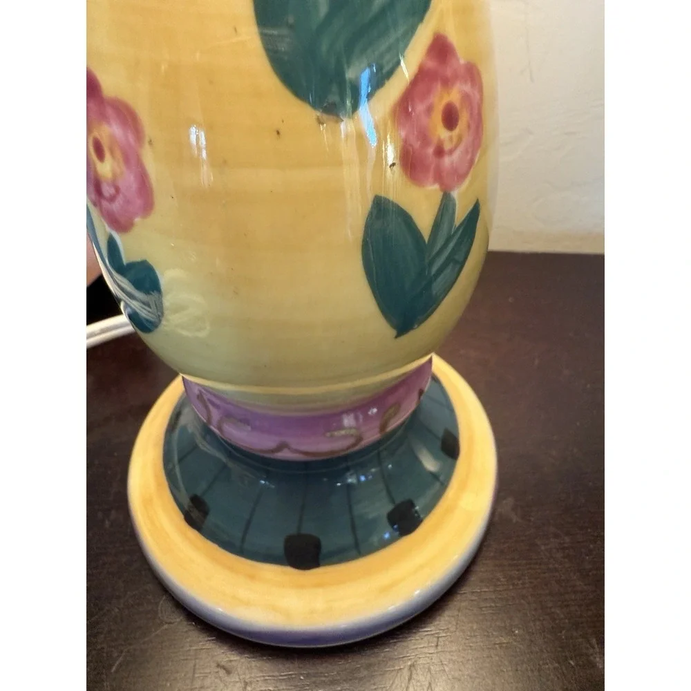 Vintage Ceramic Accent Table LAMP WHIMSICAL with SHADE Floral Hearts 17